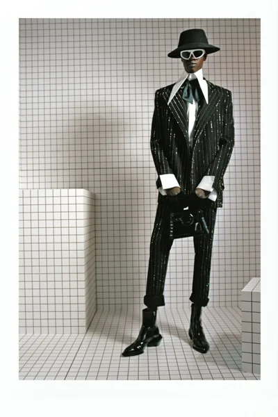 Look 3